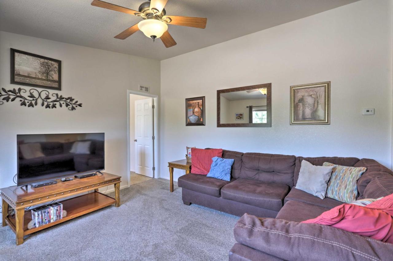 Rustic Retreat Moab Townhome With Grill And Fire Pit Εξωτερικό φωτογραφία