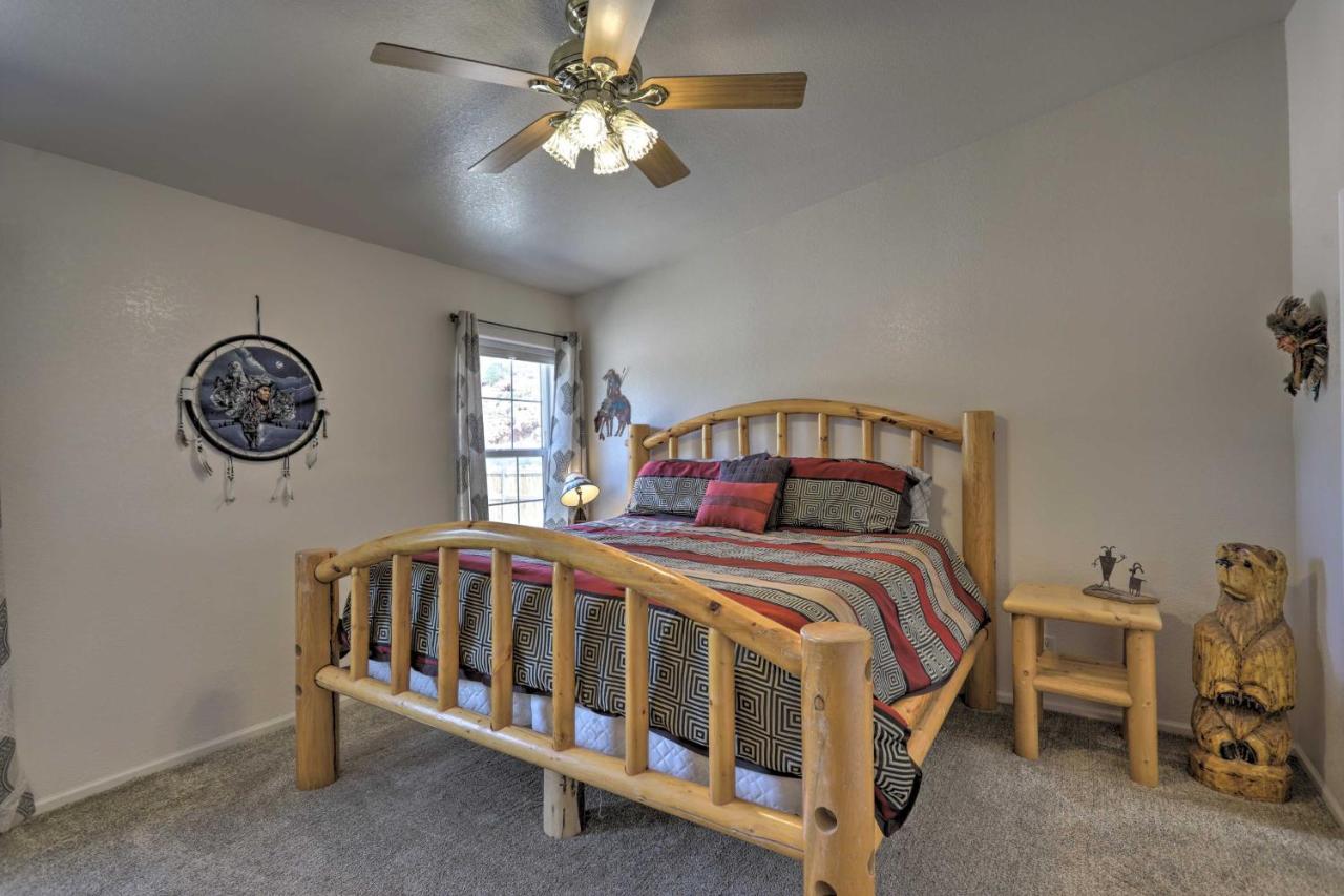 Rustic Retreat Moab Townhome With Grill And Fire Pit Εξωτερικό φωτογραφία
